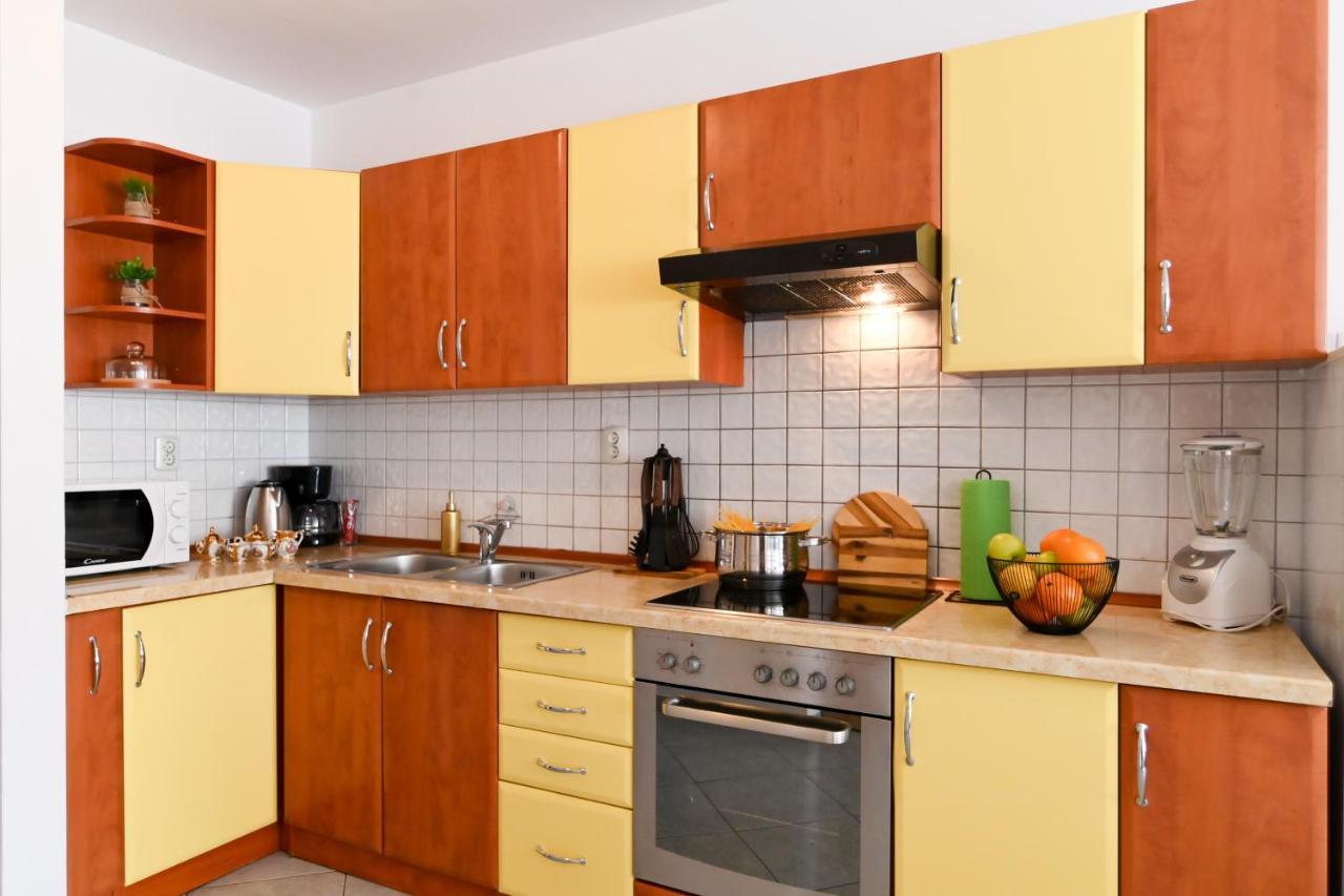 Rossy Apartamento Rijeka Exterior foto